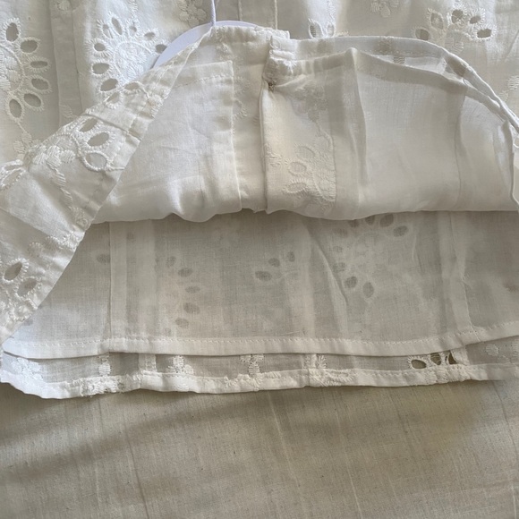 Princess Polly eyelet crop top size 6 NWOT - Picture 3 of 5